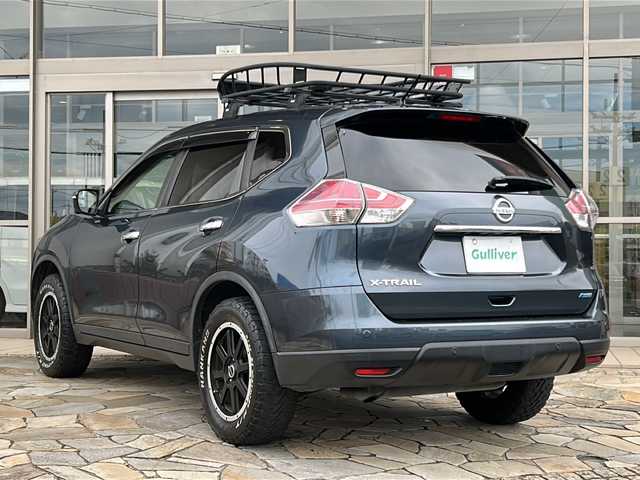 日産 エクストレイル 20Xtt エマージェンシーブレーキ 静岡県 2017(平29)年 9.3万km ダークブルー 純正SDナビ/・CD/・DVD/・フルセグＴＶ/・Bluetooth/・AM/・FM/主要装備/・ルーフキャリア/・衝突軽減/・レーンキープ/・クルコン/・コーナーセンサー後/・全方位カメラ/・BSM/・パワーバックドア/・レザーシート/・シートヒーターD/N席/・ステリモ/・LEDヘッドライト/・オートライト/・TVキャンセラー/・ヒーテッドドアミラー/・ワンオーナー