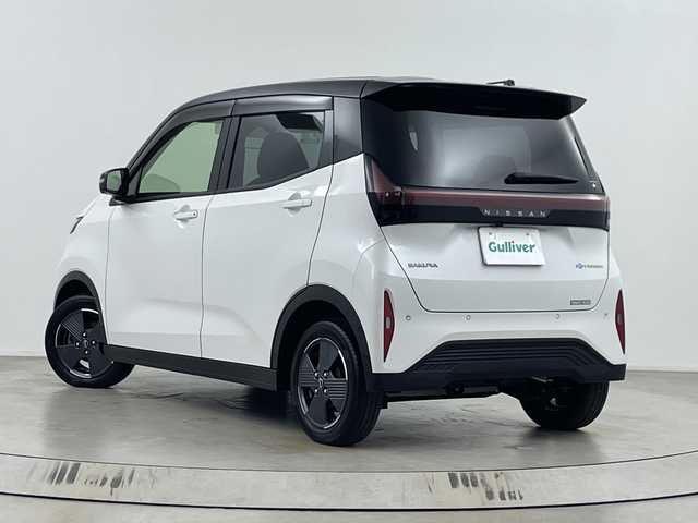 日産 サクラ G 埼玉県 2023(令5)年 1.7万km アメジストブラック/シルキーホワイト 純正ナビ/(Bluetooth/USB/Apple Car Play/AM/FM)/地デジフルセグ/全方位カメラ/前後ドライブレコーダー/プロパイロット/e-pedal/ドライブモードセレクト/オートブレーキホールド/電子パーキングシステム/オートブレーキホールド/運転席・助手席シートヒーター/ステアリングヒーター/プッシュスタート/ステアリングリモコン/フロント・リヤフォグ/純正フロアマット/純正ドアバイザー/純正14インチアルミホイール