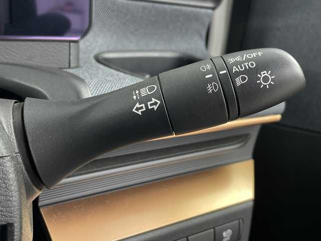 日産 サクラ G 埼玉県 2023(令5)年 1.7万km アメジストブラック/シルキーホワイト 純正ナビ/(Bluetooth/USB/Apple Car Play/AM/FM)/地デジフルセグ/全方位カメラ/前後ドライブレコーダー/プロパイロット/e-pedal/ドライブモードセレクト/オートブレーキホールド/電子パーキングシステム/オートブレーキホールド/運転席・助手席シートヒーター/ステアリングヒーター/プッシュスタート/ステアリングリモコン/フロント・リヤフォグ/純正フロアマット/純正ドアバイザー/純正14インチアルミホイール