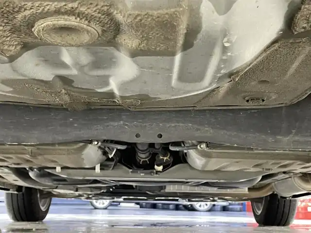 ホンダ フィット RS 滋賀県 2011(平23)年 6.5万km クリスタルブラックパール ビルトインETC/本革巻きステアリング/パドルシフト/ステアリングスイッチ/ドライブレコーダー/電動格納ミラー/ドアバイザー/リアワイパー/純正フロアマット/純正16インチアルミホイール/スペアキー/リモコンキー