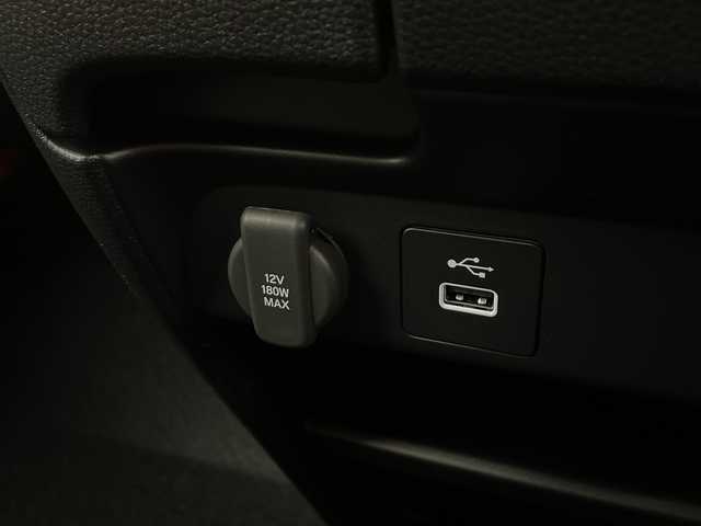 ホンダ フリード ハイブリット e:HEV クロスター 愛知県 2025(令7)年 0.1千km プラチナホワイトパール 登録済未使用車/純正9インチメモリナビ　LXM-242ZFNI/フルセグTV/USB/BT/AM/FM/Apple Car Play/Android Auto/バックカメラ/ハーフレザーシート/シートヒーター　D/N席/ホンダセンシング/衝突軽減ブレーキ（CMBS/車線維持支援システム（LKAS/路外逸脱抑制機能/先行車発進お知らせ機能/渋滞追従機能付アダプティブクルーズコントロール（ACC/オートハイビーム（AHB/誤発進抑制機能/ブラインドスポットインフォメーション（BSI/標識認識/リアクーラー機能/スマートキー/プッシュスタート/ルーフレール/USBポート/革巻きステアリング/LEDオートライト/LEDフォグランプ/電動格納ミラー/純正15インチAW