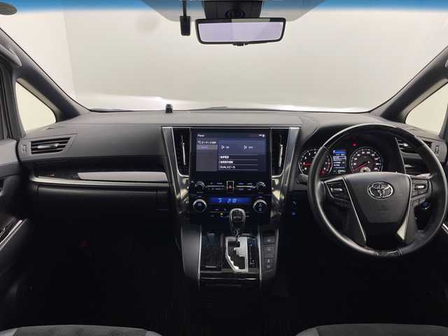 トヨタ ヴェルファイア Z ゴールデンアイズ 三重県 2021(令3)年 2.8万km スパークリングブラックパールクリスタルシャイン /禁煙車//純正10.5ナビ//JBLサウンド//全方位カメラ//ツインムーンルーフ//純正13インチ後席モニター//モデリスタエアロ//デジタルインナーミラー//シグネチャーライト//パワーバックドア//シーケンシャルウインカー//ブレーキホールド//トヨタセーフティセンス//レーダークルーズコントロール//BSM//純正ビルトインETC//両側パワースライドドア//パワーバックドア//純正前後ドラレコ//リアクロストラフィックアラーム//WAC//Blu-ray再生可能