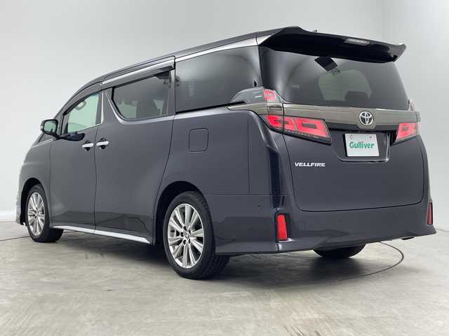 トヨタ ヴェルファイア Z ゴールデンアイズ 三重県 2021(令3)年 2.8万km スパークリングブラックパールクリスタルシャイン /禁煙車//純正10.5ナビ//JBLサウンド//全方位カメラ//ツインムーンルーフ//純正13インチ後席モニター//モデリスタエアロ//デジタルインナーミラー//シグネチャーライト//パワーバックドア//シーケンシャルウインカー//ブレーキホールド//トヨタセーフティセンス//レーダークルーズコントロール//BSM//純正ビルトインETC//両側パワースライドドア//パワーバックドア//純正前後ドラレコ//リアクロストラフィックアラーム//WAC//Blu-ray再生可能