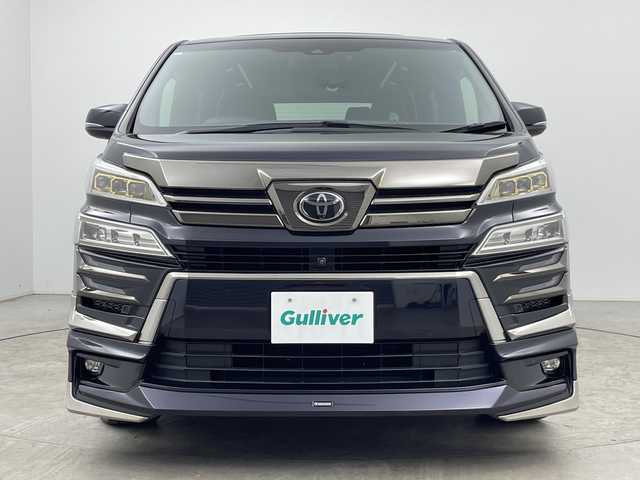 トヨタ ヴェルファイア Z ゴールデンアイズ 三重県 2021(令3)年 2.8万km スパークリングブラックパールクリスタルシャイン /禁煙車//純正10.5ナビ//JBLサウンド//全方位カメラ//ツインムーンルーフ//純正13インチ後席モニター//モデリスタエアロ//デジタルインナーミラー//シグネチャーライト//パワーバックドア//シーケンシャルウインカー//ブレーキホールド//トヨタセーフティセンス//レーダークルーズコントロール//BSM//純正ビルトインETC//両側パワースライドドア//パワーバックドア//純正前後ドラレコ//リアクロストラフィックアラーム//WAC//Blu-ray再生可能