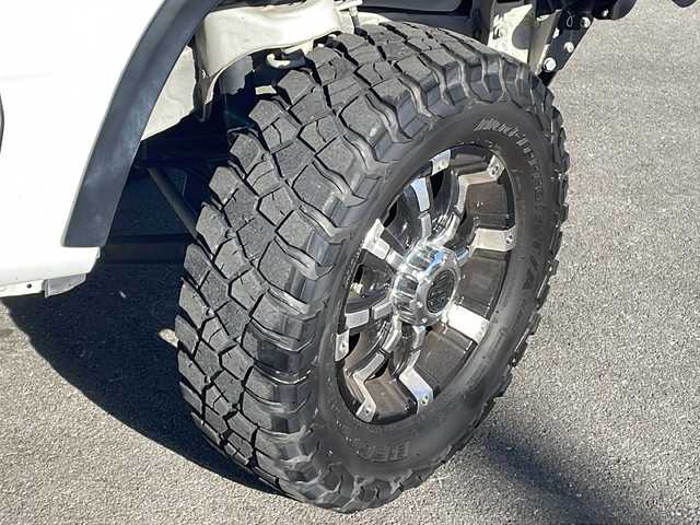 スズキ ジムニー XL 長野県 2019(令1)年 3.8万km スペリアホワイト 純正8型ナビフルセグTV/社外16インチアルミ/ＢＦグッドリッチＭ／Ｔ/リフトアップ/ラテラルロッド/社外ボンネット/社外マフラー/社外前後バンパー/社外グリル/社外テール/社外スキッドプレート/社外デフガード/社外オーバーフェンダー/バックカメラ/レザー調シートカバー/プッシュスタート/ワンオーナー