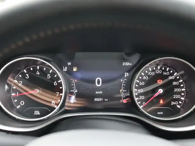 クライスラー・ジープ ジープ コンパス リミテッド 宮城県 2018(平30)年 3.1万km 黒 純正ナビＴＶ/・フルセグ・ＢＴ・ＵＳＢ・ＡＵＸ/ドライブアシスタンス/・衝突警告/・レーンセンス/・ブラインドスポット/・前後パークセンサー/アダプティブクルーズコントロール/バックカメラ/ビーツプレミアムサウンド/アクティブパークセンス/ブラックレザーシート/Ｄ席メモリー機能付きパワーシート/左右シートヒーター/ドライブモードセレクト/オートライト/オートハイビーム/純正１８インチＡＷ/デュアルオートエアコン