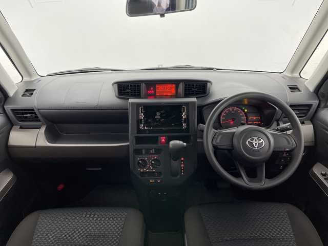 トヨタ ルーミー X 長野県 2022(令4)年 1万km ブライトシルバーM ４ＷＤ/衝突被害軽減ブレーキ/アイドリングストップ/片側パワースライドドア/前席シートヒーター/スマートキーx2/コーナーセンサー/オートライト/横滑り防止装置/スペアキー