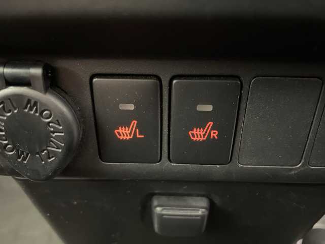 トヨタ ルーミー X 長野県 2022(令4)年 1万km ブライトシルバーM ４ＷＤ/衝突被害軽減ブレーキ/アイドリングストップ/片側パワースライドドア/前席シートヒーター/スマートキーx2/コーナーセンサー/オートライト/横滑り防止装置/スペアキー