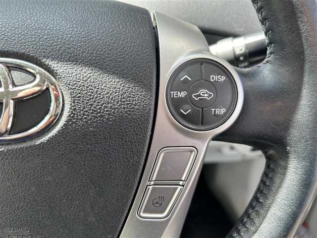トヨタ プリウス ＰＨＶ S 岐阜県 2014(平26)年 3.3万km レッドマイカメタリック (株)IDOMが運営する【じしゃロン多治見店】の自社ローン専用車両になります。こちらは現金またはオートローンご利用時の価格です。自社ローンご希望の方は別途その旨お申付け下さい。/純正ナビ/　(CD/DVD/Bluetooth/SD)/バックカメラ/盗難防止装置/全席オートパワーウィンドウ/前席シートヒーター/ステアリングヒーター/前方ドライブレコーダー/ウィンカーミラー/プッシュスタート/ETC/純正ホイール