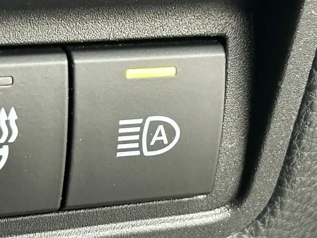 トヨタ ヤリスクロス G 道央・札幌 2022(令4)年 2.8万km ブラックマイカ ・ワンオーナー/・４WD/・寒冷地仕様/・純正ディスプレイオーディオ/・BT/USB/Type-C（ナビ更新なし）/・アラウンドビューモニター/・ビルトインETC/・ドライブレコーダー（シュガーソケット型）/・トヨタセーフティセンス/・プリクラッシュセーフティ/・レーンキープアシスト/・レーダークルーズコントロール/・クリアランスソナー/・ブラインドスポットモニター/・ダウンヒルアシストコントロール/・オートマチックハイビーム/・LEDヘッドライト/・前席シートヒーター/・ステアリングヒーター/・パワーバックドア/・純正16インチAW/・16インチ夏タイヤ積込（ゴムのみ）/・純正フロアマット/・プッシュスタート/・スマートキー/・取扱説明書