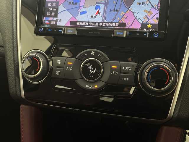 スバル レヴォーグ 1．6STIスポーツアイサイト 愛知県 2017(平29)年 4.1万km WRブルーパール 純正SDナビ/4WDターボ/アイサイト/・レーダークルーズコントロール/・衝突被害軽減ブレーキ/・アクティブレーンキープ/・誤発進抑制機能/・先行車発進告知/・車線逸脱警報/フルセグＴＶ/バックカメラ/ipod/AUX/Bluetooth/USB/パドルシフト/LEDオートヘッドライト/レザーシート/パワーシート/シートヒーター/純正アルミホイール/ビルトインETC/スマートキー×2