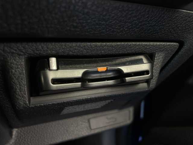 スバル レヴォーグ 1．6STIスポーツアイサイト 愛知県 2017(平29)年 4.1万km WRブルーパール 純正SDナビ/4WDターボ/アイサイト/・レーダークルーズコントロール/・衝突被害軽減ブレーキ/・アクティブレーンキープ/・誤発進抑制機能/・先行車発進告知/・車線逸脱警報/フルセグＴＶ/バックカメラ/ipod/AUX/Bluetooth/USB/パドルシフト/LEDオートヘッドライト/レザーシート/パワーシート/シートヒーター/純正アルミホイール/ビルトインETC/スマートキー×2