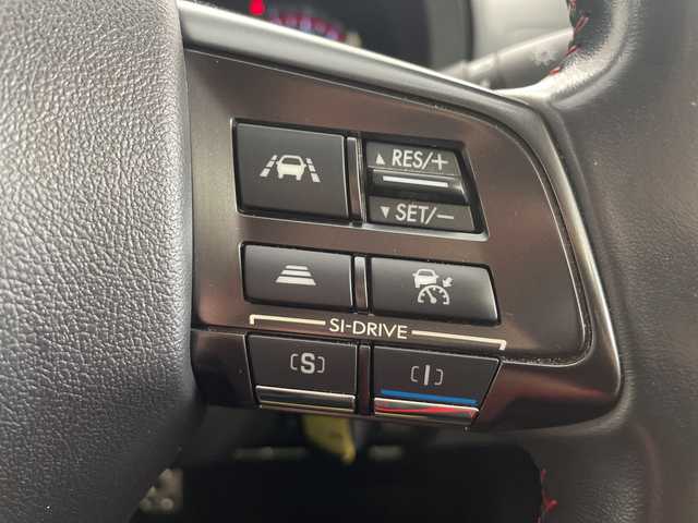 スバル レヴォーグ 1．6STIスポーツアイサイト 愛知県 2017(平29)年 4.1万km WRブルーパール 純正SDナビ/4WDターボ/アイサイト/・レーダークルーズコントロール/・衝突被害軽減ブレーキ/・アクティブレーンキープ/・誤発進抑制機能/・先行車発進告知/・車線逸脱警報/フルセグＴＶ/バックカメラ/ipod/AUX/Bluetooth/USB/パドルシフト/LEDオートヘッドライト/レザーシート/パワーシート/シートヒーター/純正アルミホイール/ビルトインETC/スマートキー×2