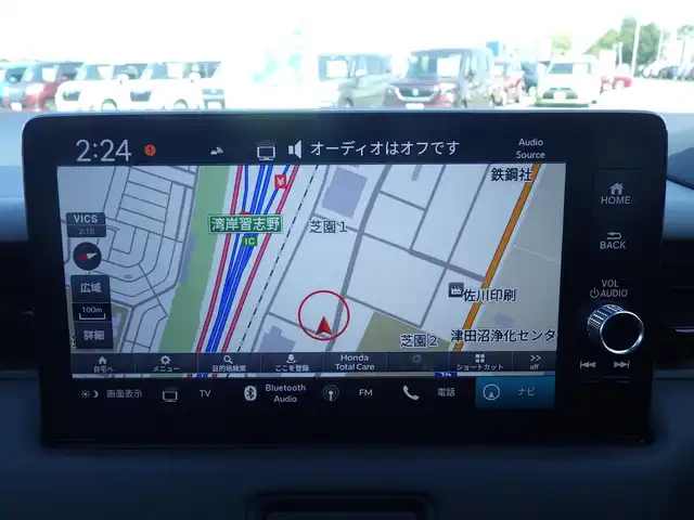 ホンダ ヴェゼル ハイブリッド e:HEV Z 千葉県 2025(令7)年 0.1万km未満 クリスタルブラックパール e:HEV Z　3VC4AZ　Honda CONNECTディスプレー+ETC2.0車載器+ワイヤレス充電器(220/000)　フロントグリル　ベルリナブラック(41250円)/ホンダセンシング/・衝突軽減ブレーキ（CMBS）/・車線維持支援システム（LKAS）/・アダプティブクルーズコントロール（ACC）/・後方誤発進抑制機能/・誤発進抑制機能/パワーバックドア/ホンダコネクトナビ/地デジTV/【Bluetooth接続】/【Apple CarPlay　Android Auto対応】/バックカメラ/ワイヤレス充電/革巻きステアリング/ステアリングヒーター/ステアリングスイッチ/パドルシフト/前席シートヒーター/ETC（2.0）/LEDヘッドライト/フォグライト/ウインカーミラー/純正18インチアルミホイル/サイド/カーテンエアバッグ/Honda スマートキー