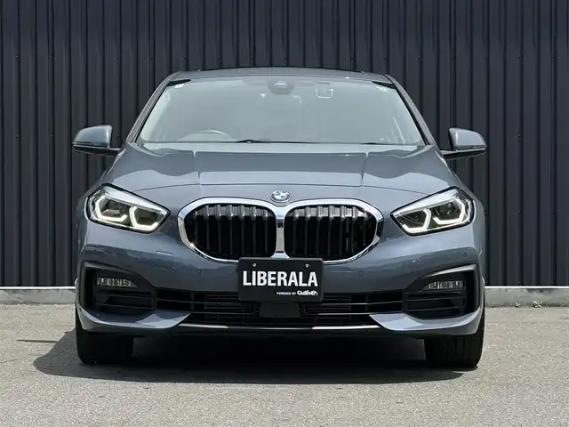 ＢＭＷ ＢＭＷ １１８ｄ プレイ エディションジョイ+ 福島県 2020(令2)年 3.9万km グレー 外装色：ストームベイ（C3N）/ワンオーナー/パノラマサンルーフ/黒革シート/パワーシート/シートヒーター /インテリジェントセーフティ/純正ナビ/バックカメラ/AppleCarPlay/コンフォートアクセス/ミラー一体型ETC/電動リアゲート/ワイヤレスチャージ/LEDヘッドライト/オートホールド /コーナーセンサー /レインセンサー /アンビエントライト /トノカバー/純正17インチAW/取扱説明書/保証書