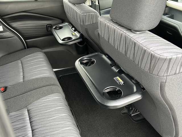 スズキ ソリオ HV MZ 新潟県 2022(令4)年 0.4万km ピュアホワイトP ワンオーナー/ヘッドアップディスプレイ/ハイブリット/純正ナビ/シートヒーター/クルーズコントロール追従あり/両側パワースライド/全方位カメラ/純正アルミホイール/コーナーセンサー/LEDヘッドライト/衝突軽減システム/スマートキー/プッシュスタート