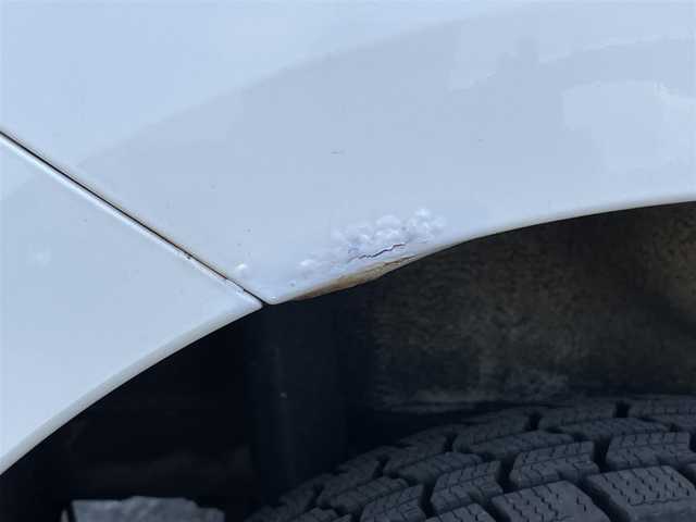 ホンダ Ｎ ＢＯＸ G Lパッケージ 道央・札幌 2012(平24)年 7.4万km プレミアムホワイトパール ４WD/純正ディーラーOPナビ/CD/DVD/SD/USB/ワンセグ/横滑り防止装置/ECONモード/片側パワースライドドア/ステアリングリモコン/プッシュスタート/スマートキー/ハロゲンヘッドライト/電動格納ミラー/ヒーテッドドアミラー/純正フロアマット/ドアバイザー
