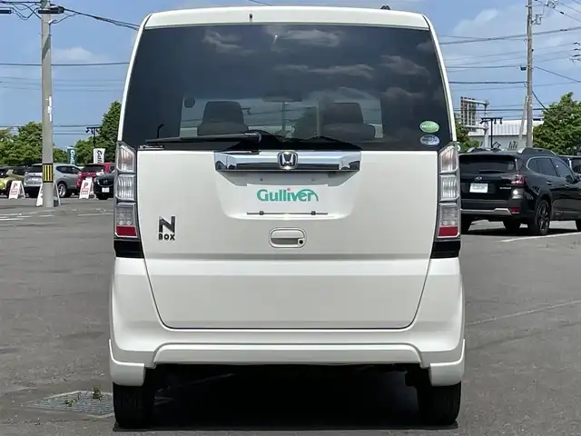 ホンダ Ｎ ＢＯＸ G Lパッケージ 道央・札幌 2012(平24)年 7.4万km プレミアムホワイトパール ４WD/純正ディーラーOPナビ/CD/DVD/SD/USB/ワンセグ/横滑り防止装置/ECONモード/片側パワースライドドア/ステアリングリモコン/プッシュスタート/スマートキー/ハロゲンヘッドライト/電動格納ミラー/ヒーテッドドアミラー/純正フロアマット/ドアバイザー
