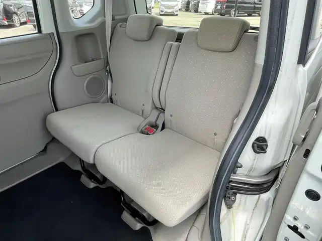 ホンダ Ｎ ＢＯＸ G Lパッケージ 道央・札幌 2012(平24)年 7.4万km プレミアムホワイトパール ４WD/純正ディーラーOPナビ/CD/DVD/SD/USB/ワンセグ/横滑り防止装置/ECONモード/片側パワースライドドア/ステアリングリモコン/プッシュスタート/スマートキー/ハロゲンヘッドライト/電動格納ミラー/ヒーテッドドアミラー/純正フロアマット/ドアバイザー