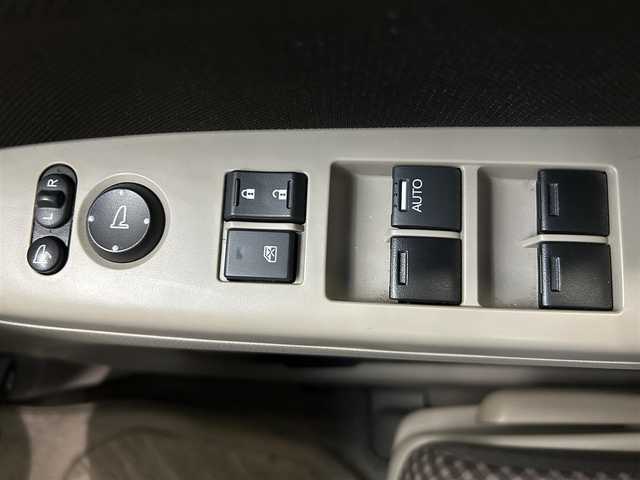ホンダ Ｎ ＢＯＸ G Lパッケージ 鹿児島県 2014(平26)年 10.6万km プレミアムブロンズパール 純正ナビ（VXM-142VFi）/バックカメラ/片側パワースライドドア/フルセグTV/純正フロアマット/純正ホワイトホイール/アイドリングストップ/プッシュスタート/パワーステアリング/パワーウィンドウ/ステアリングリモコン/ハロゲンヘッドライト/運転席シートハイトアジャスター/電格ミラー