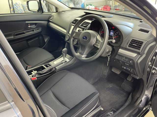 スバル インプレッサ スポーツ 2．0i アイサイト 道央・札幌 2014(平26)年 5.8万km ダークグレーメタリック ・4WD/・アイサイトVer.2/・プリクラッシュブレーキ（自動ブレーキ）/・レーンアシスト/・追従式クルーズコントロール/・AT誤発進抑制制御/・純正ナビ/・CD/DVD/Bluetooth/USB/・フルセグTV/・バックカメラ/・パドルシフト/・オートライト/・アイドリングストップ/・ETC