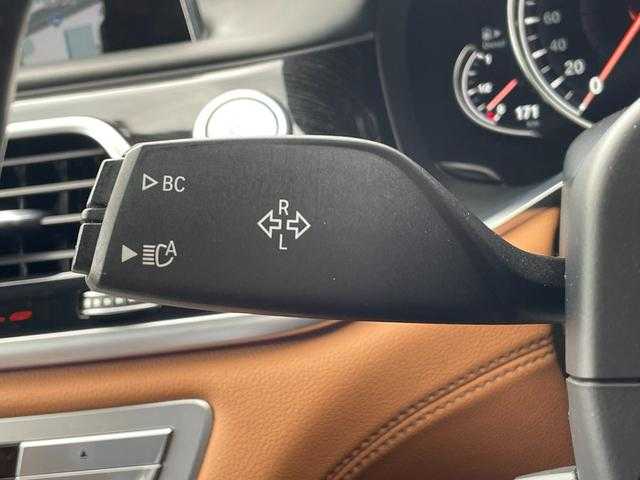 ＢＭＷ ７４０ｄ xDrive Mスポーツ 埼玉県 2018(平30)年 5.8万km サファイアブラックP 茶革シート/サンルーフ/ｈａｒｍａｎ／ｋａｒｄｏｎ/純正HDDナビ/３６０度カメラ/アクティブクルーズコントロール/ブラインドスポットモニター/マッサージ付きシート/全席シートヒータ―/エアサス/ドラレコ/ミラー一体型ETC