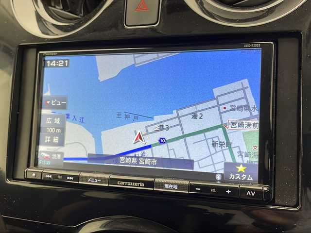 日産 ノート e－パワー メダリスト 宮崎県 2020(令2)年 1.3万km ブリリアントシルバー エマージェンシーブレーキ/インテリジェントルームミラー/車線逸脱警報/オートマチックハイビーム/クリアランスソナー/レーダークルーズコントロール/社外7インチSDナビ/アラウンドビューモニター/ハーフレザーシート/LEDヘッドライト/純正15インチAW
