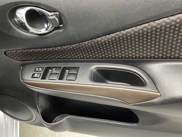 日産 ノート e－パワー メダリスト 宮崎県 2020(令2)年 1.3万km ブリリアントシルバー エマージェンシーブレーキ/インテリジェントルームミラー/車線逸脱警報/オートマチックハイビーム/クリアランスソナー/レーダークルーズコントロール/社外7インチSDナビ/アラウンドビューモニター/ハーフレザーシート/LEDヘッドライト/純正15インチAW