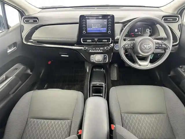 トヨタ アクア G 愛知県 2023(令5)年 3.8万km ベージュ 純正8インチディスプレイオーディオ/　　・スマホ連携機能付/バックカメラ/ドライブレコーダー（前後）/ビルトインETC/ステアリングリモコン/ステアリングヒーター/シートヒーター/トヨタセーフティセンス/　　・プリクラッシュセーフティ/　　・レーダークルーズコントロール/　　・レーントレーシングアシスト/　　・レーンディバーチャーアラート/　　・オートマチックハイビーム/　　・ロードサインアシスト/クリアランスソナー/LEDヘッドライト/取扱説明書/スマートキー