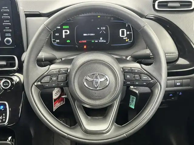 トヨタ アクア G 愛知県 2023(令5)年 3.8万km ベージュ 純正8インチディスプレイオーディオ/　　・スマホ連携機能付/バックカメラ/ドライブレコーダー（前後）/ビルトインETC/ステアリングリモコン/ステアリングヒーター/シートヒーター/トヨタセーフティセンス/　　・プリクラッシュセーフティ/　　・レーダークルーズコントロール/　　・レーントレーシングアシスト/　　・レーンディバーチャーアラート/　　・オートマチックハイビーム/　　・ロードサインアシスト/クリアランスソナー/LEDヘッドライト/取扱説明書/スマートキー