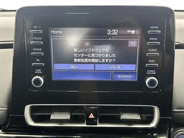 トヨタ アクア G 愛知県 2023(令5)年 3.8万km ベージュ 純正8インチディスプレイオーディオ/　　・スマホ連携機能付/バックカメラ/ドライブレコーダー（前後）/ビルトインETC/ステアリングリモコン/ステアリングヒーター/シートヒーター/トヨタセーフティセンス/　　・プリクラッシュセーフティ/　　・レーダークルーズコントロール/　　・レーントレーシングアシスト/　　・レーンディバーチャーアラート/　　・オートマチックハイビーム/　　・ロードサインアシスト/クリアランスソナー/LEDヘッドライト/取扱説明書/スマートキー