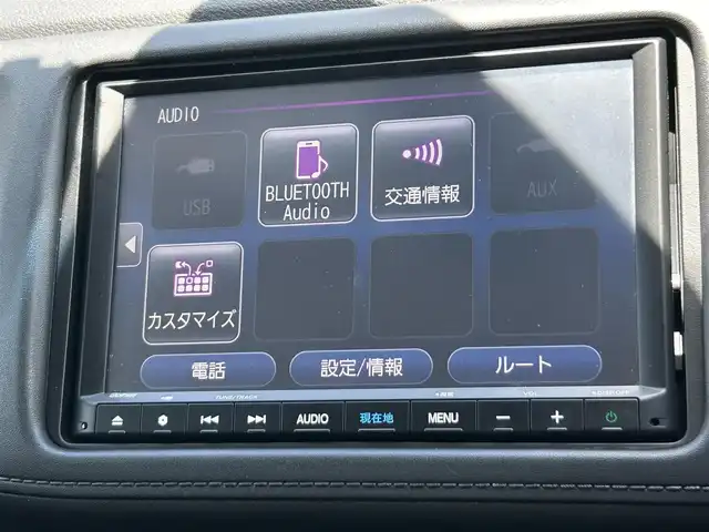 ホンダ ヴェゼル ハイブリッド Z ホンダセンシング 奈良県 2018(平30)年 5.3万km プラチナホワイトパール 純正ナビ(ワンセグTV/CD/DVD/AM・FM/BT/AUX/iPod/USB)/バックカメラ/ビルトインETC/前後ドラレコ/HondaSENSING/クルーズコントロール/パドルシフト/オートブレーキホールド/シートヒーター(D/N席)/ハーフレザーシート/LEDヘッドライト/純正17インチアルミホイール/純正フロアマット