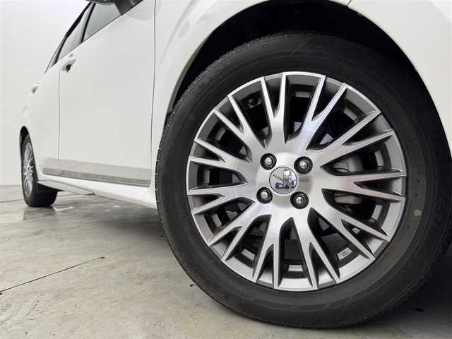 日産 ノート オーテック 福岡県 2021(令3)年 2.6万km ピュアホワイトパール / スーパーブラック 2トーン 純正９型ナビ　/フルセグTV/アラウンドビューモニター　/ＥＴＣ　/前方ドライブレコーダー　/インテリジェントルームミラー　/置くだけ充電　/プロパイロット　/コーナーセンサー　/エマージェンシーブレーキ　/レーンキープ　/ＢＳＭ　/シートヒーター　/ハーフレザーシート　/ステアリングヒーター　/純正16インチアルミホイール