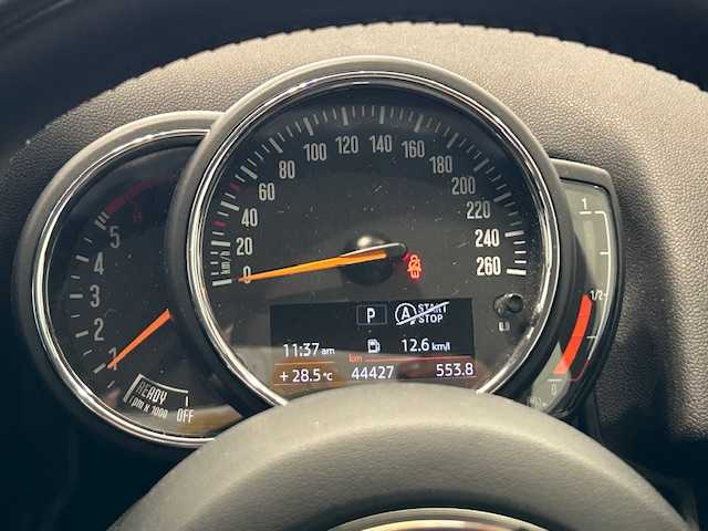 ＭＩＮＩ ミニ クロスオーバー クーパー D オール4 宮城県 2019(令1)年 4.5万km メルティングシルバーM 4WD/ターボ/純正ナビ/バックカメラ/Bluetooth/インテリジェントセーフティ/アクティブクルーズコントロール/レーンディパーチャーウォーニング機能/パークディスタンスコントロール/後方コーナーセンサー/オートマチックハイビーム/MTモード付きAT/シートヒーター/LEDヘッドライト/フォグランプ/オートライト/純正アルミホイール/純正ETC/ルーフレール/アンチロック・ブレーキ・システム/横滑り防止装置