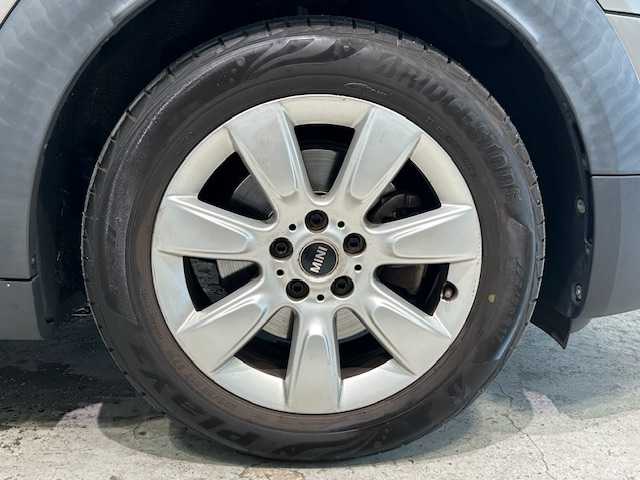 ＭＩＮＩ ミニ クロスオーバー クーパー D オール4 宮城県 2019(令1)年 4.5万km メルティングシルバーM 4WD/ターボ/純正ナビ/バックカメラ/Bluetooth/インテリジェントセーフティ/アクティブクルーズコントロール/レーンディパーチャーウォーニング機能/パークディスタンスコントロール/後方コーナーセンサー/オートマチックハイビーム/MTモード付きAT/シートヒーター/LEDヘッドライト/フォグランプ/オートライト/純正アルミホイール/純正ETC/ルーフレール/アンチロック・ブレーキ・システム/横滑り防止装置
