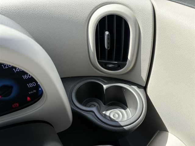 日産 キューブ 15X ロルブーセレクション 三重県 2013(平25)年 4万km ブリリアントホワイトパール 純正ナビ（CD/TV/SD/AM/FM/AUX）/バックカメラ/プッシュスタート/純正フロアマット/純正ドアバイザー/アイドリングストップ/電動格納ミラー/バニティミラー/ヘッドライトレベライザー/チェック柄ブルースエード調クロスシート/革巻きステアリングホイール/メッキインサイドドアハンドル/スペアタイヤ/インテリジェントキー/プッシュスタート/スペアキー