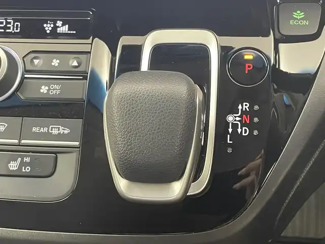 ホンダ フリード＋ ハイブリット G ブラックスタイル 埼玉県 2022(令4)年 2.4万km トワイライトミストブラックパール 純正９インチナビ　/ CD DVD フルセグ Bluetooth/バックカメラ　　/ホンダセンシング　/アダクティブクルーズコントロール　/シートヒーター　/前後ドラレコ　/両側パワースライドドア　/純正アルミ　/LEDオートライト/ビルトインETC