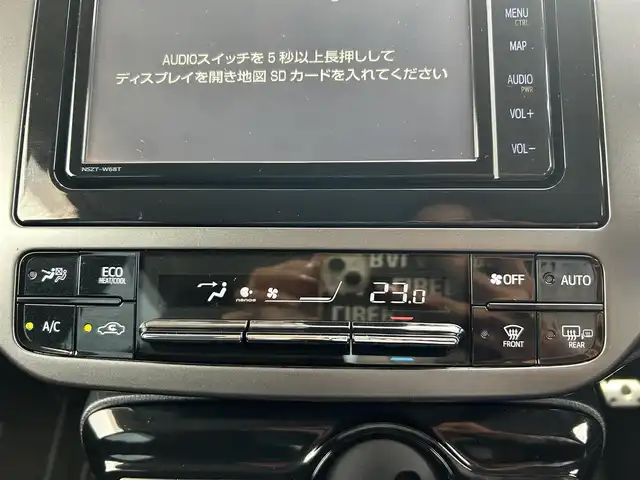 トヨタ プリウス S ツーリングセレ ブラックED 愛知県 2022(令4)年 3万km プレシャスブラックパール モデリスタ/（フロント/リア/サイド）/TSS/　・プリクラッシュセーフティ/　・レーントレーシングアシスト〈LTA〉/　・レーダークルーズコントロール（全車速追従機能付）/　・オートマチックハイビーム〈AHB〉/　・ロードサインアシスト/ブラインドスポットモニター/純正ナビ/　（Bluetooth/フルセグTV/CD/DVD）/全方位カメラ/合皮シート/合成皮革巻きステアリング/シートヒーター/コーナーセンサー/ETC/ドライブレコーダー/AC100V/テレビキャンセラー/純正フロアマット/純正17インチ/オートライト/純正LEDライト/スマートキー/ドアバイザー/トノカバー