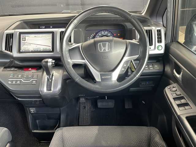 ホンダ ステップワゴン スパーダ Z 熊本県 2012(平24)年 8.9万km プレミアムスパークルブラックパール (株)IDOMが運営する【じしゃロン熊本店】の自社ローン対象車両になります。こちらは現金ご利用時の価格です。自社ローンご希望の方は別途その旨お申付け下さい。/ナビ（フルセグ　ＣＤ）　/バックカメラ　/ビルトインＥＴＣ　/パドルシフト　/両側パワースライドドア　/ＨＩＤヘッドライト　/ビークルスタビリティアシスト　/Ｗエアバッグ　/スマートキー