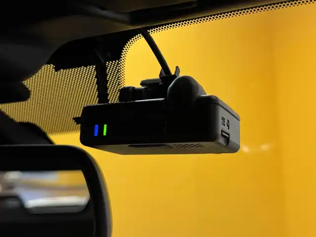 マツダ ロードスター S レザーパッケージ 群馬県 2019(令1)年 2.4万km スノーフレイクホワイトパールマイカ スマートシティブレーキサポート/純正ナビ/　　CD/DVD/BT/フルセグ/USB/AUX/クルーズコントロール/LEDオートライト/レザーシート/前席シートヒーター/純正16インチAW/バックソナー/ドライブレコーダー/ブラインドスポットモニター/レーンアシスト/ステアリングスイッチ/横滑り防止装置/スマートキー/ビルトインETC