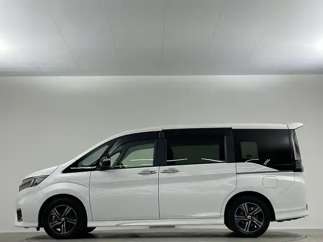 ホンダ ステップワゴン スパーダ eHEV G EXホンダS 埼玉県 2021(令3)年 4.2万km プラチナホワイトパール 純正９インチナビ　Ｂｌｕｅｔｏｏｔｈ　ＴＶ　バックカメラ　シートヒーター　両側パワースライドドア　レーダークルーズコントロール　衝突軽減システム　スペアキー　純正ＬＥＤヘッドライト　ＥＴＣ２．０