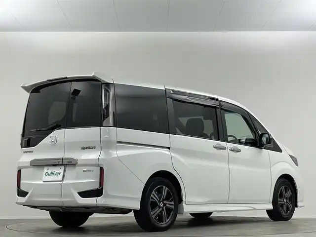 ホンダ ステップワゴン スパーダ eHEV G EXホンダS 埼玉県 2021(令3)年 4.2万km プラチナホワイトパール 純正９インチナビ　Ｂｌｕｅｔｏｏｔｈ　ＴＶ　バックカメラ　シートヒーター　両側パワースライドドア　レーダークルーズコントロール　衝突軽減システム　スペアキー　純正ＬＥＤヘッドライト　ＥＴＣ２．０