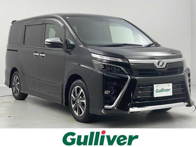 トヨタ ヴォクシー ZS 煌Ⅱ 茨城県 2019(令1)年 6.1万km イナズマスパーキングブラックガラスフレーク 純正ナビ　フルセグ再生可能　バックカメラ　両側電動スライドドア　クルーズコントロール　純正16インチAW　純正フロアマット　ビルトインETC　LEDヘッドライト　USB端子