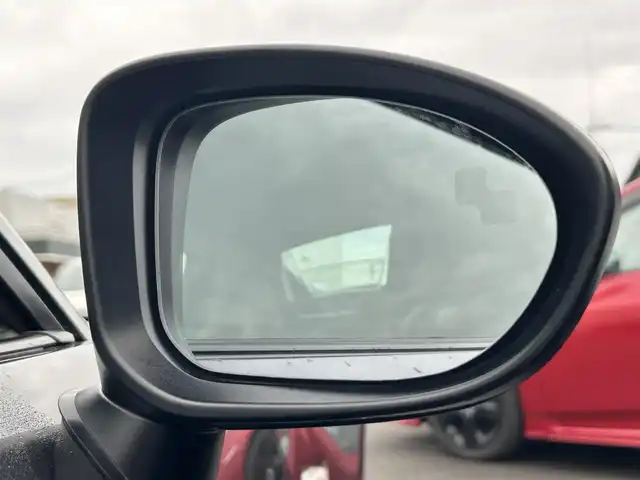 マツダ ロードスター ＲＦ VS 広島県 2016(平28)年 11.3万km マシーングレープレミアムM レッドキャリパー/BOSEサウンド/純正メモリナビ/　（フルセグ/USB/Bluetooth/CD/DVD/AM/FM）/ブラインドスポットモニター/バックカメラ/ドライブレコーダー/ETC/純正17インチアルミホイール/前席シートヒーター/本革シート/パドルシフト/車線逸脱防止装置/横滑り防止装置/純正フロアマット/LEDヘッドライト（AUTO機能付き）/プッシュスタート/スマートキー/保証書/取扱説明書