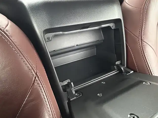 マツダ ロードスター ＲＦ VS 広島県 2016(平28)年 11.3万km マシーングレープレミアムM レッドキャリパー/BOSEサウンド/純正メモリナビ/　（フルセグ/USB/Bluetooth/CD/DVD/AM/FM）/ブラインドスポットモニター/バックカメラ/ドライブレコーダー/ETC/純正17インチアルミホイール/前席シートヒーター/本革シート/パドルシフト/車線逸脱防止装置/横滑り防止装置/純正フロアマット/LEDヘッドライト（AUTO機能付き）/プッシュスタート/スマートキー/保証書/取扱説明書