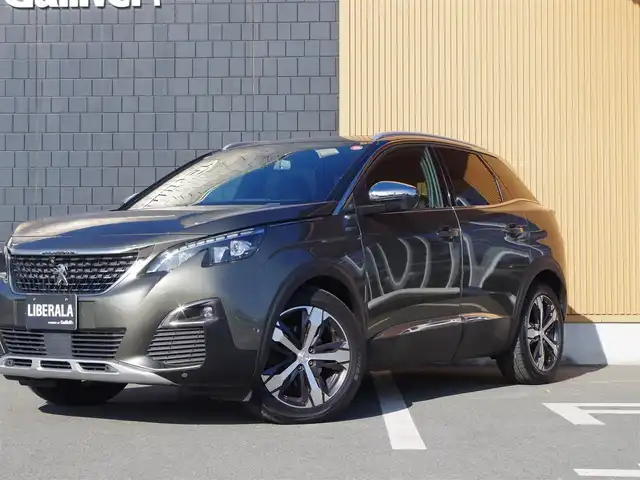 プジョー ３００８ GT ブルー HDi 埼玉県 2019(令1)年 3.7万km アマゾナイトグレー ファーストクラスパッケージ/純正ディスプレイオーディオ（Bluetooth、AppleCarPlay）/360°カメラ/パノラマサンルーフ/社外デジタルインナーミラー/半革シート/パワーシート/シートメモリー/マッサージ機能/シートヒーター/パワーバックドア/ワイヤレス充電/LEDヘッドライト/純正18インチアルミホイール