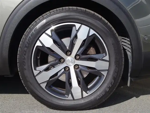 プジョー ３００８ GT ブルー HDi 埼玉県 2019(令1)年 3.7万km アマゾナイトグレー ファーストクラスパッケージ/純正ディスプレイオーディオ（Bluetooth、AppleCarPlay）/360°カメラ/パノラマサンルーフ/社外デジタルインナーミラー/半革シート/パワーシート/シートメモリー/マッサージ機能/シートヒーター/パワーバックドア/ワイヤレス充電/LEDヘッドライト/純正18インチアルミホイール