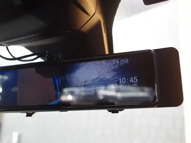 プジョー ３００８ GT ブルー HDi 埼玉県 2019(令1)年 3.7万km アマゾナイトグレー ファーストクラスパッケージ/純正ディスプレイオーディオ（Bluetooth、AppleCarPlay）/360°カメラ/パノラマサンルーフ/社外デジタルインナーミラー/半革シート/パワーシート/シートメモリー/マッサージ機能/シートヒーター/パワーバックドア/ワイヤレス充電/LEDヘッドライト/純正18インチアルミホイール