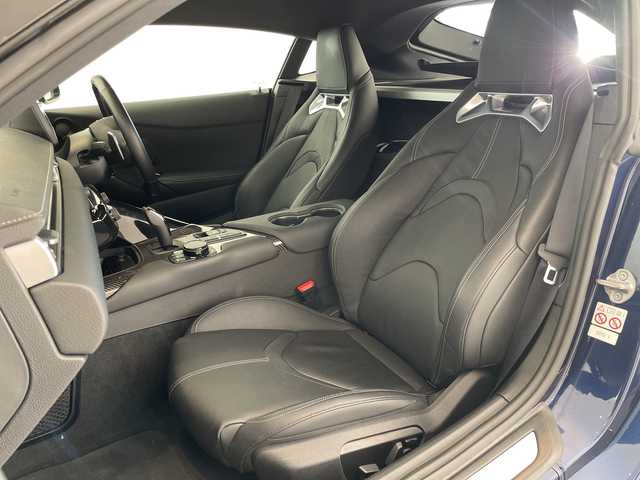 トヨタ スープラ RZ 福井県 2020(令2)年 0.9万km ディープブルーメタリック ワンオーナー/JBLサウンドシステム/純正8.8インチHDDナビ/フルセグTV/BT/USB/HDD/バックカメラ/セーフティセンス/・プリクラッシュセーフティ/・レーンディパーチャーアラート/・レーダークルーズコントロール/・ブラインドスポットモニター/・アダプティブハイビームシステム/・リヤクロストラフィックアラート/・クリアランスソナー/ETC/パワーシート/レザーシート/シートヒーター/LEDヘッドライト/オートライト/LEDリヤフォグ・バックアップランプ/革巻きステアリング/純正19インチアルミホイール/プッシュスタート/スマートキー/MTモード付AT/パドルシフト