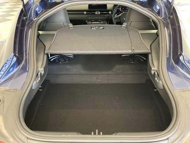 トヨタ スープラ RZ 福井県 2020(令2)年 0.9万km ディープブルーメタリック ワンオーナー/JBLサウンドシステム/純正8.8インチHDDナビ/フルセグTV/BT/USB/HDD/バックカメラ/セーフティセンス/・プリクラッシュセーフティ/・レーンディパーチャーアラート/・レーダークルーズコントロール/・ブラインドスポットモニター/・アダプティブハイビームシステム/・リヤクロストラフィックアラート/・クリアランスソナー/ETC/パワーシート/レザーシート/シートヒーター/LEDヘッドライト/オートライト/LEDリヤフォグ・バックアップランプ/革巻きステアリング/純正19インチアルミホイール/プッシュスタート/スマートキー/MTモード付AT/パドルシフト